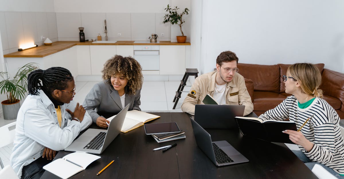 分享通信实名账号：实名认证的社会经济效益和成本效益